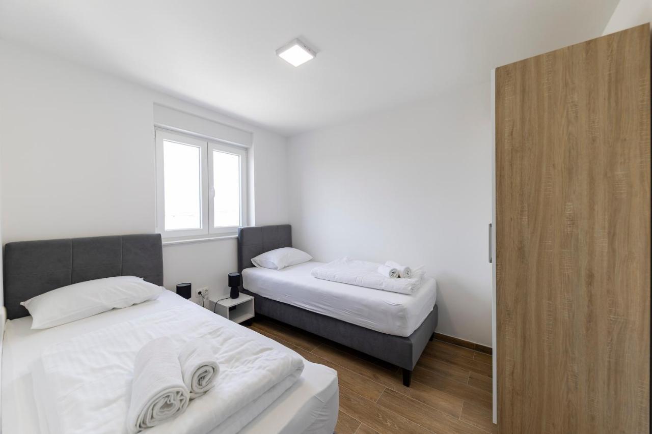 Golden Nin Apartment Exterior foto